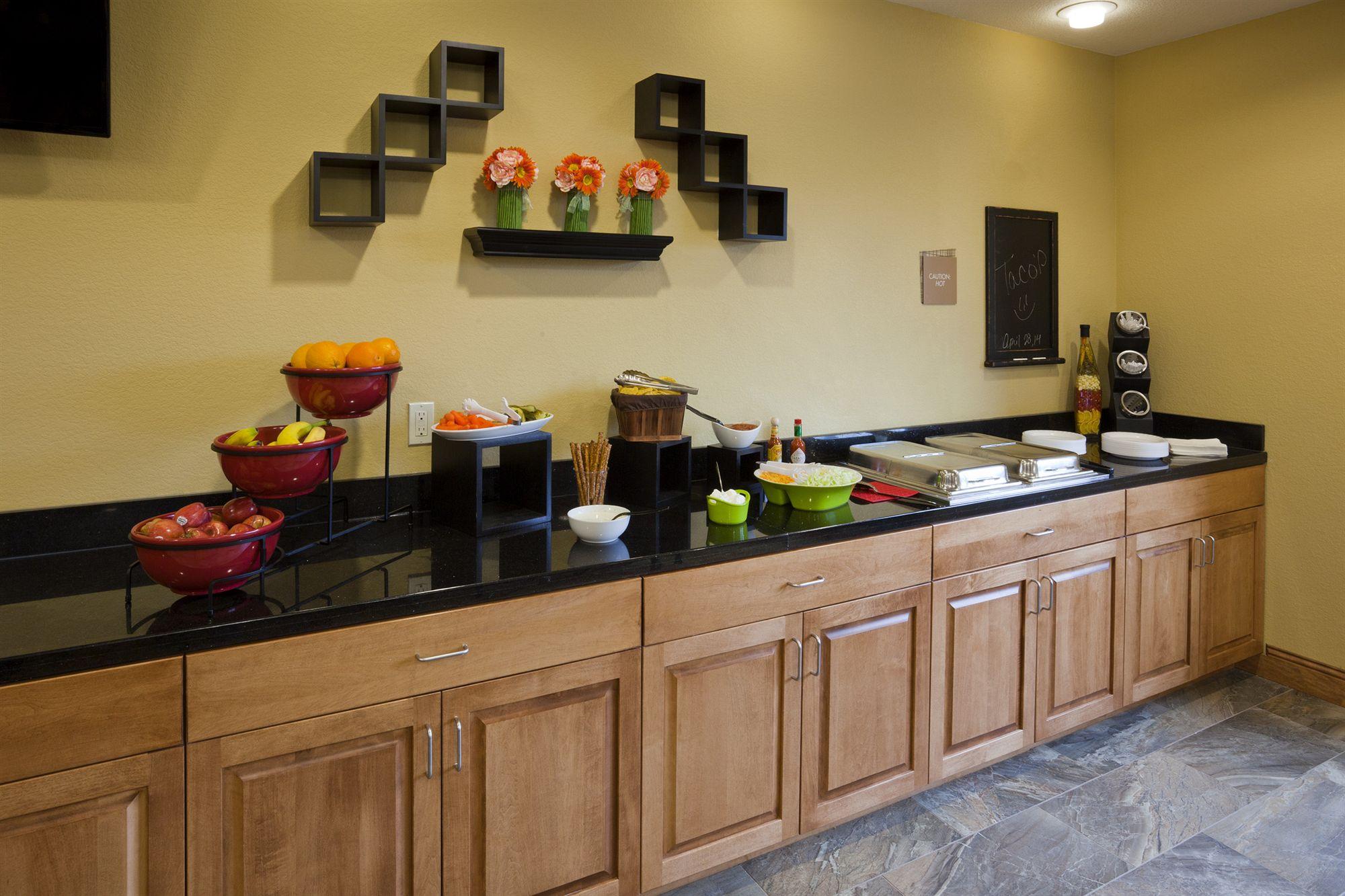 Grand Forks Lodge And Suites 외부 사진