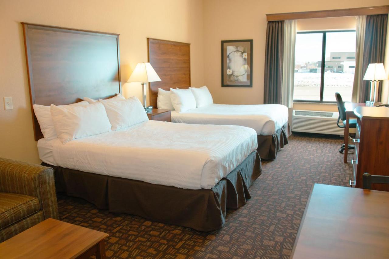 Grand Forks Lodge And Suites 외부 사진