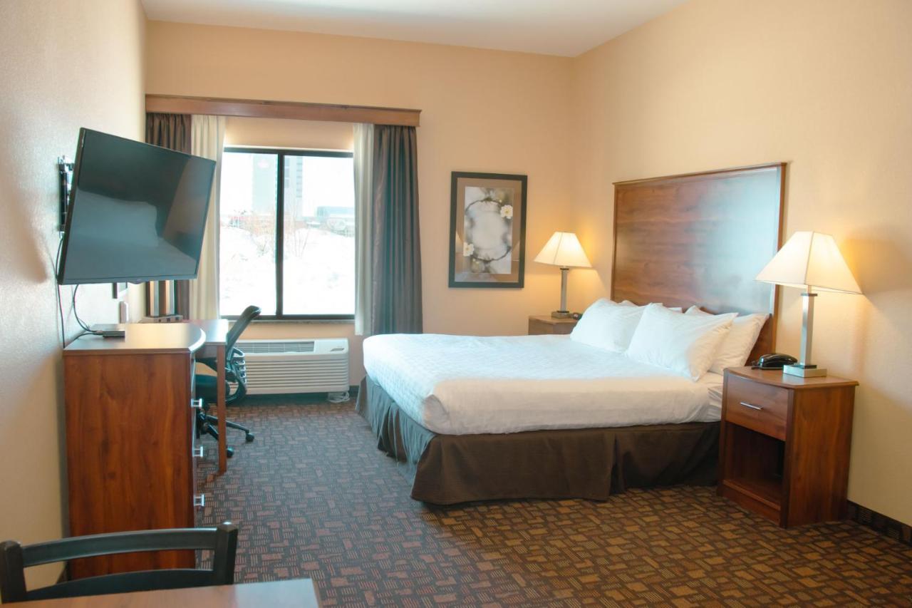 Grand Forks Lodge And Suites 외부 사진